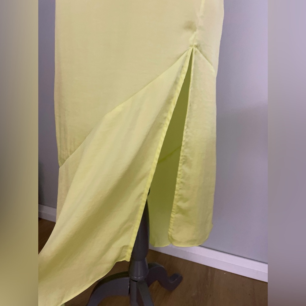Free People Satin‎ Asymmetrical Lola Slit Midi Skirt Neon Yellow Size 2 - Picture 7 of 10